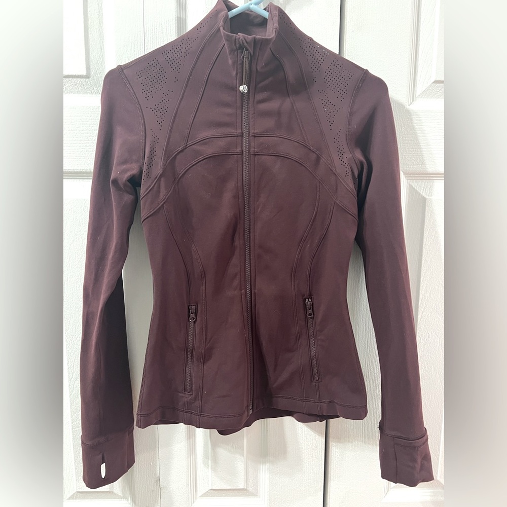 LuluLemon Define Jacket. Wine colour. Size 4